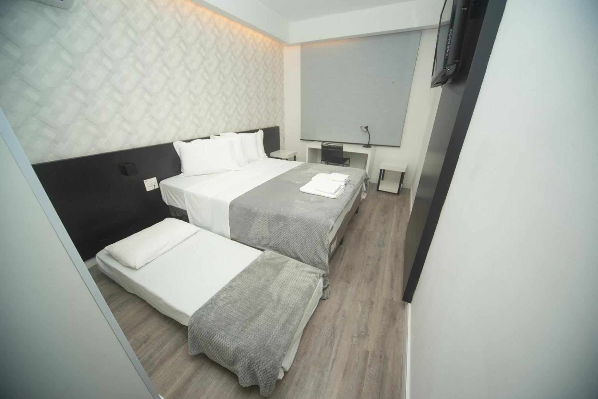 Hotel Cidade Araxá Buitenkant foto