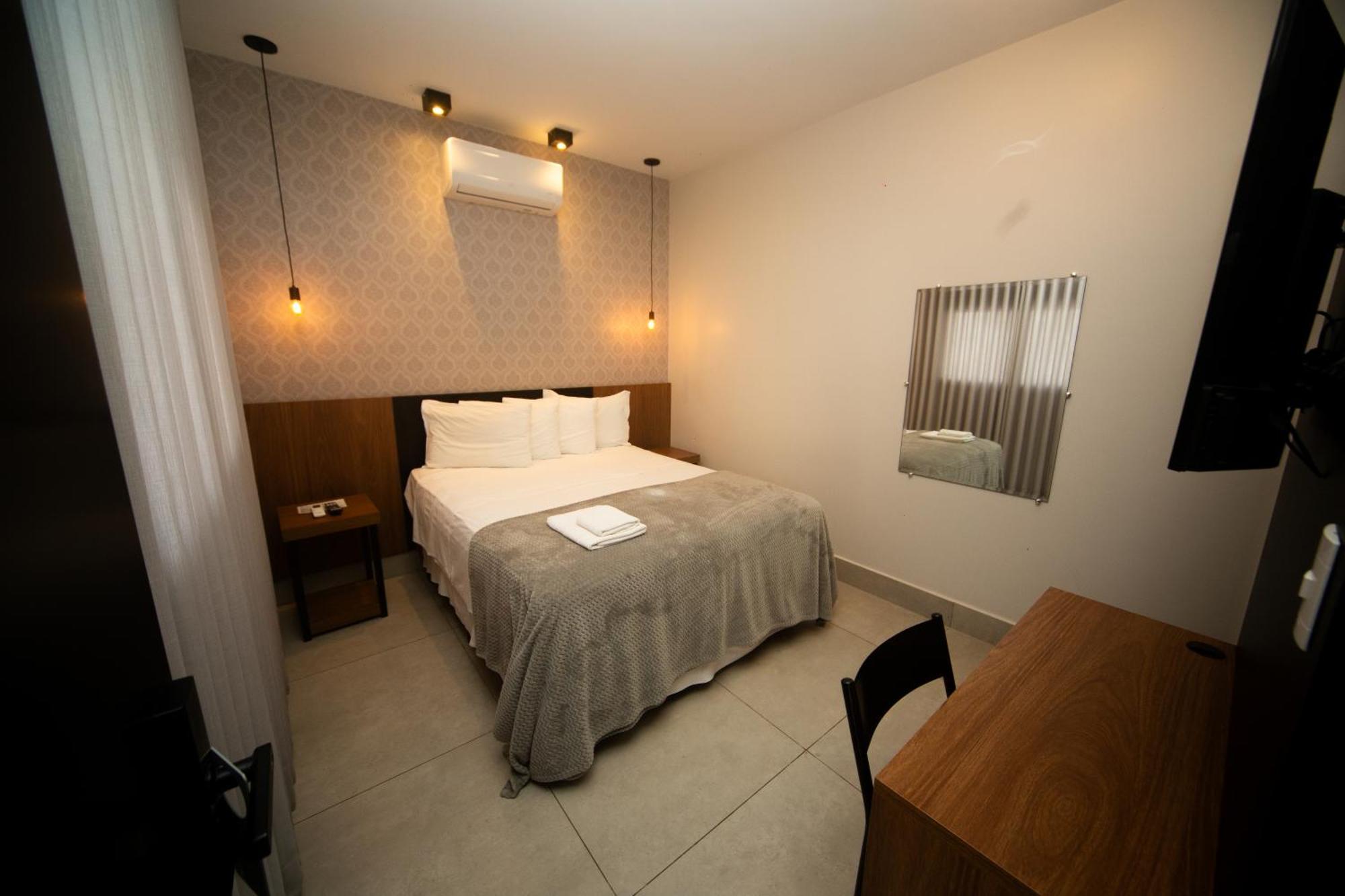 Hotel Cidade Araxá Buitenkant foto